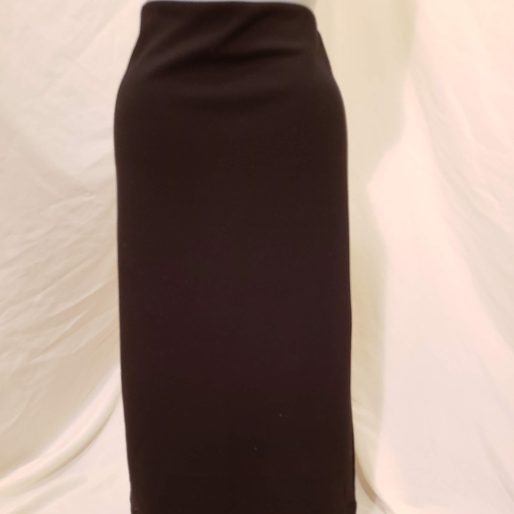 Relaxed Pencil Skirt - Picture 1 of 4